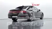 2025 Genesis G90