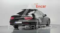 2025 Genesis G80