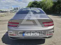 2025 Genesis G80