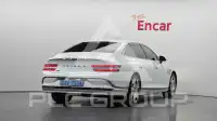 2025 Genesis G80