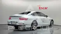 2025 Genesis G80