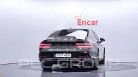 2025 Genesis G80
