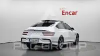 2025 Genesis G80