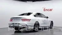 2025 Genesis G80
