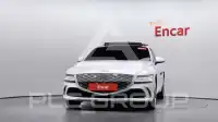 2025 Genesis G80