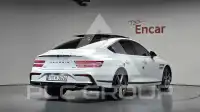 2025 Genesis G80