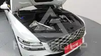 2025 Genesis G80