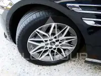 2025 Genesis G80