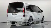 2025 Hyundai Staria