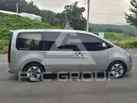 2025 Hyundai Staria