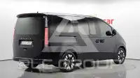 2025 Hyundai Staria