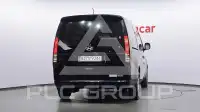 2025 Hyundai Staria