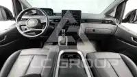2025 Hyundai Staria