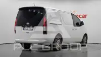 2025 Hyundai Staria