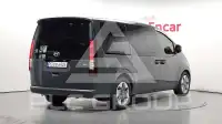 2025 Hyundai Staria