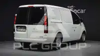 2025 Hyundai Staria