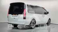2025 Hyundai Staria