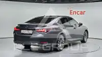 2025 Lexus ES