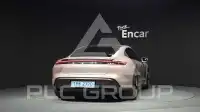 2025 Porsche Taycan