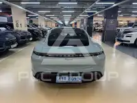 2025 Porsche Taycan