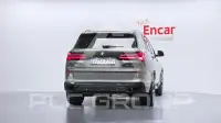 2026 BMW X5M