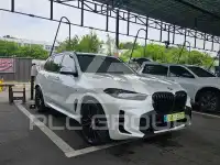 2026 BMW X5M