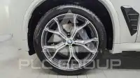 2026 BMW X5M