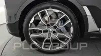 2026 BMW X7M