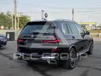 2026 BMW X7