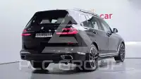 2026 BMW X7M