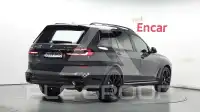 2026 BMW X7