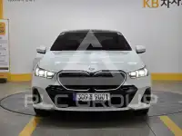 2026 BMW 520M
