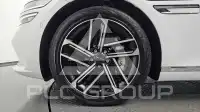 2026 Genesis G80