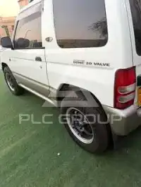 1996 Mitsubishi PAJARO