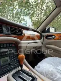 2000 Jaguar XJ