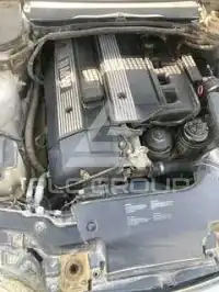 2002 BMW 320