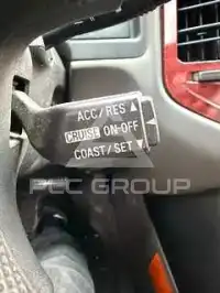 2004 Mitsubishi PAJARO