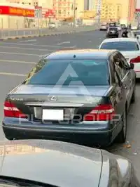 2004 Lexus LS
