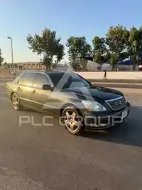 2004 Lexus LS