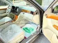 2004 Lexus LS