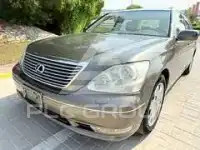 2004 Lexus LS