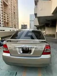 2004 Toyota COROLLA