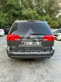 2004 Toyota SIENNA