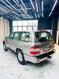 2004 Toyota LAND CRUISER