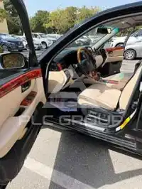 2005 Lexus LS