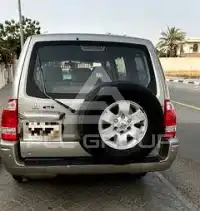 2007 Mitsubishi PAJARO
