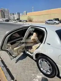 2007 Lincoln Town