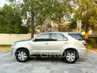 2009 Toyota Fortuner