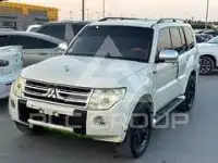 2010 Mitsubishi PAJARO