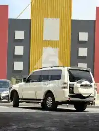 2011 Mitsubishi PAJARO